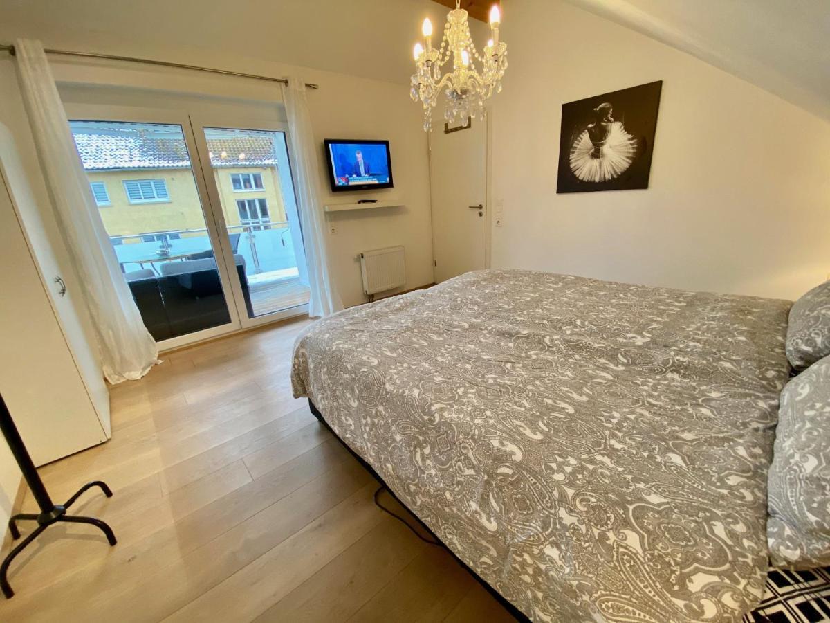 Luxurioeses Studio Im Zentrum, Balkon, Kamin, Klima Apartment Ravensburg Luaran gambar